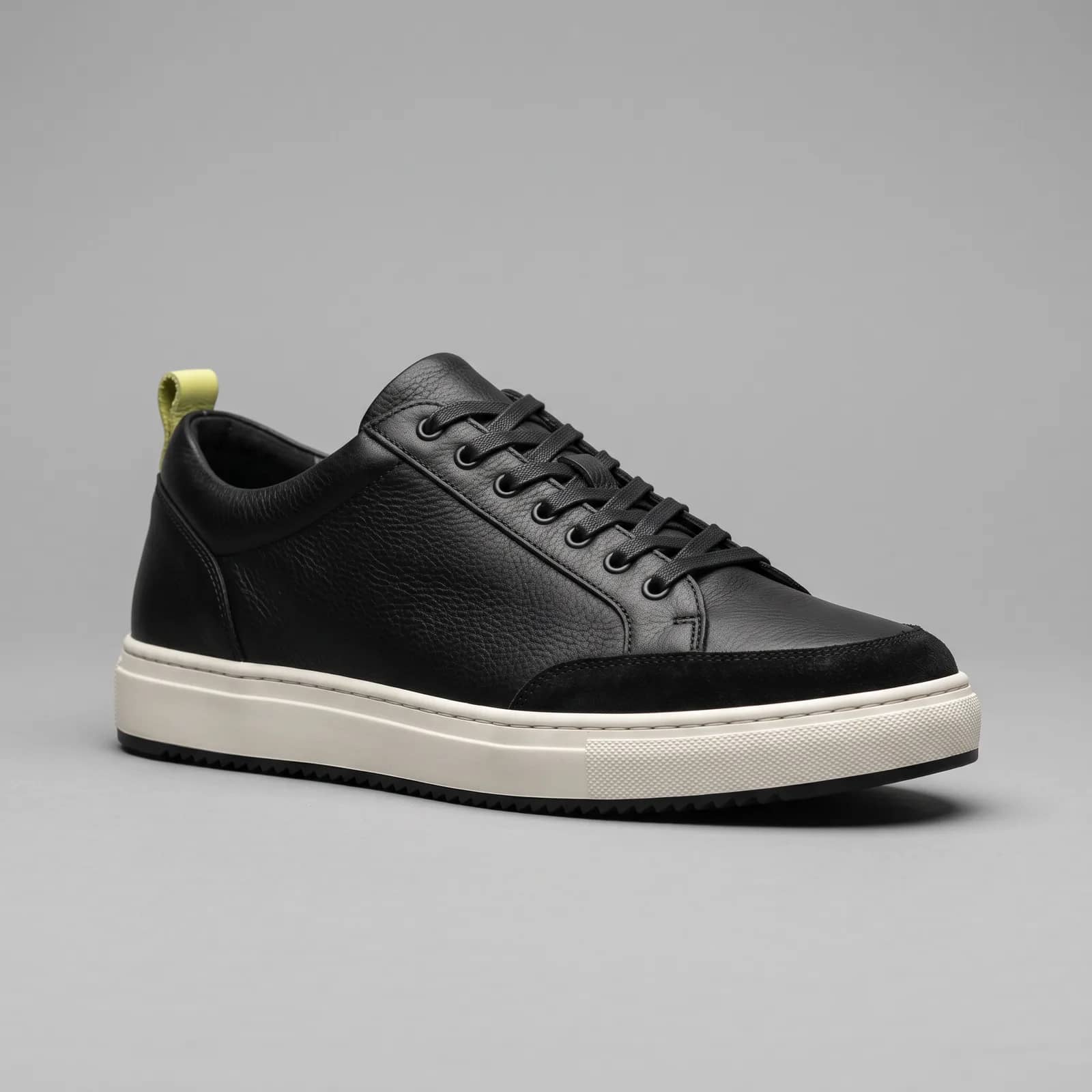 Gutter low · Tar black